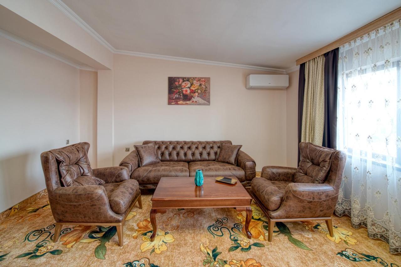 Residence Konstantina Palace Kazanlak Exterior photo