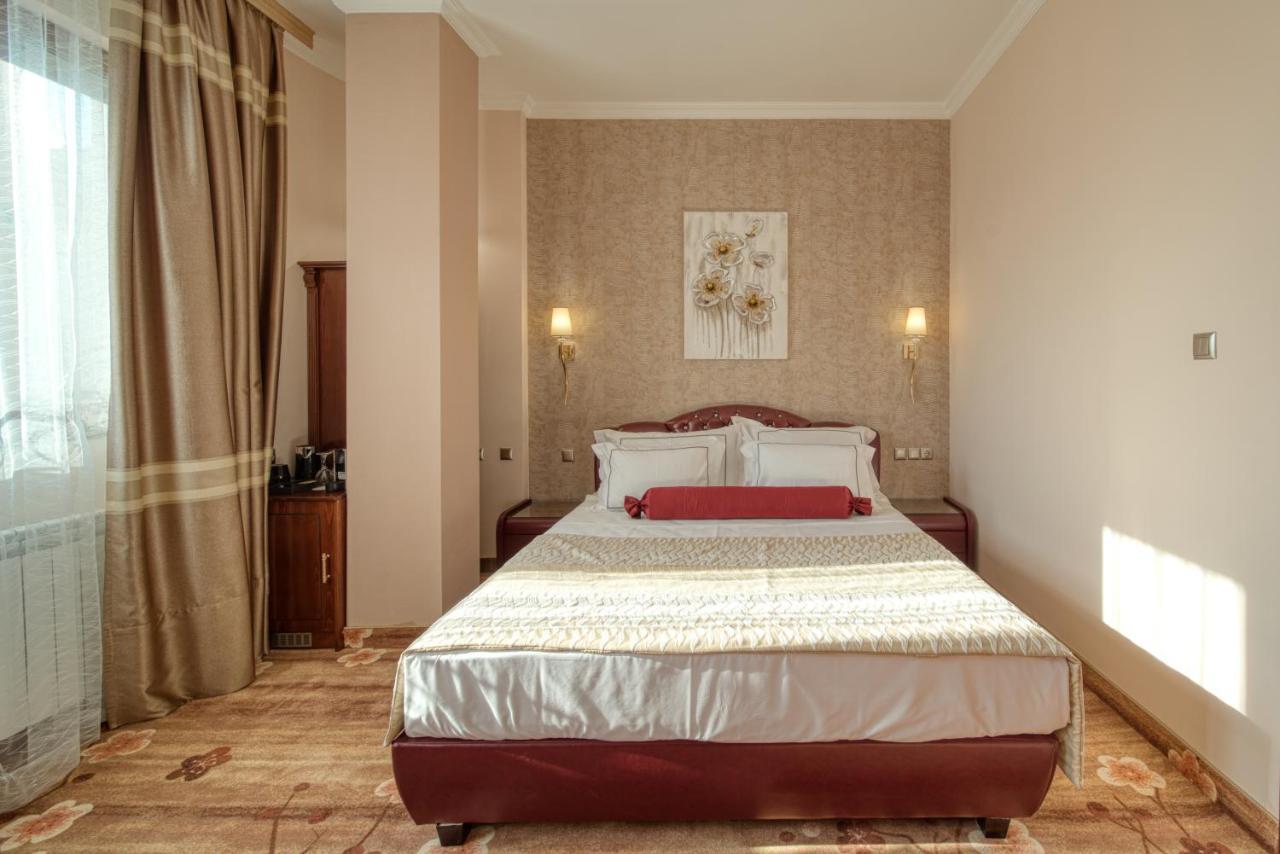 Residence Konstantina Palace Kazanlak Exterior photo